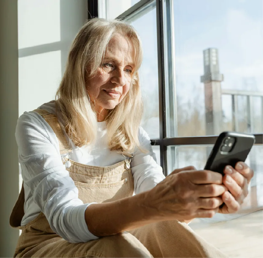 Social Media Strategy for Senior Living Centers: How to Build Trust with Families Online